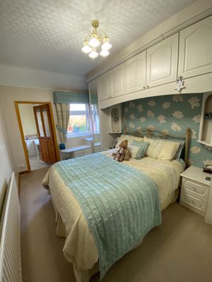 principle bedroom- click for photo gallery